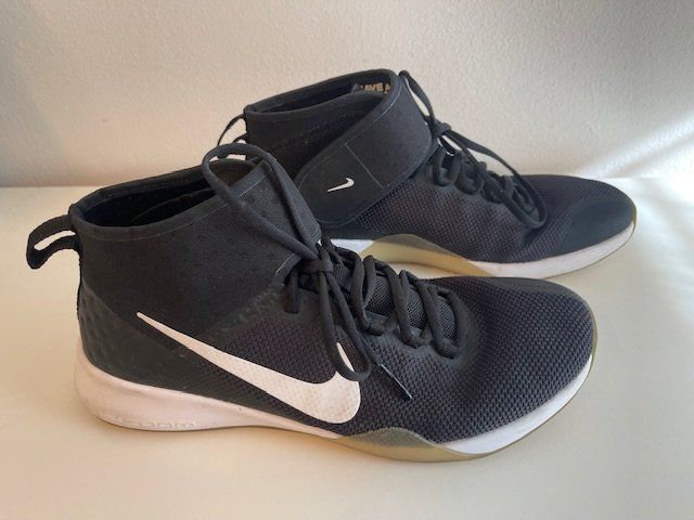 Nike Scarpe da donna: Nike Zoom Training – Usato da Cureglia venduto da F55 1