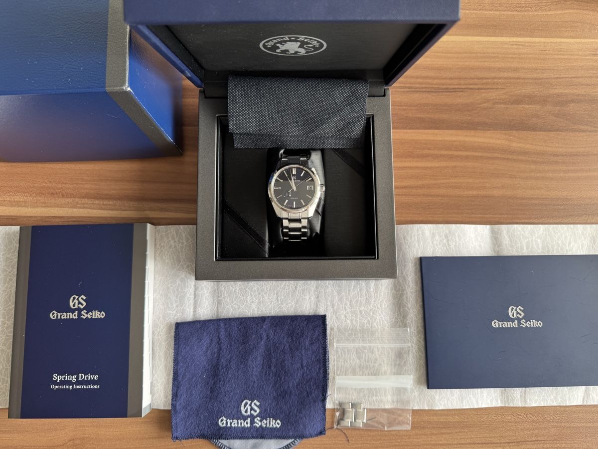 Grand Seiko Orologi: Grand Seiko SBGA375G Spring Drive, Full Set – Usato da Adliswil venduto da Ralf18 8
