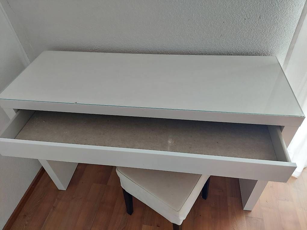 Tavoli da trucco: Schminktisch – Usato da Schachen LU venduto da Mister-jo 2