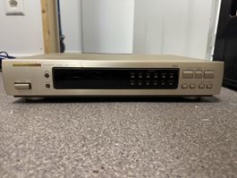 Marantz Tuner 74ST63/02G – Gold – Klassiker in edlem Design