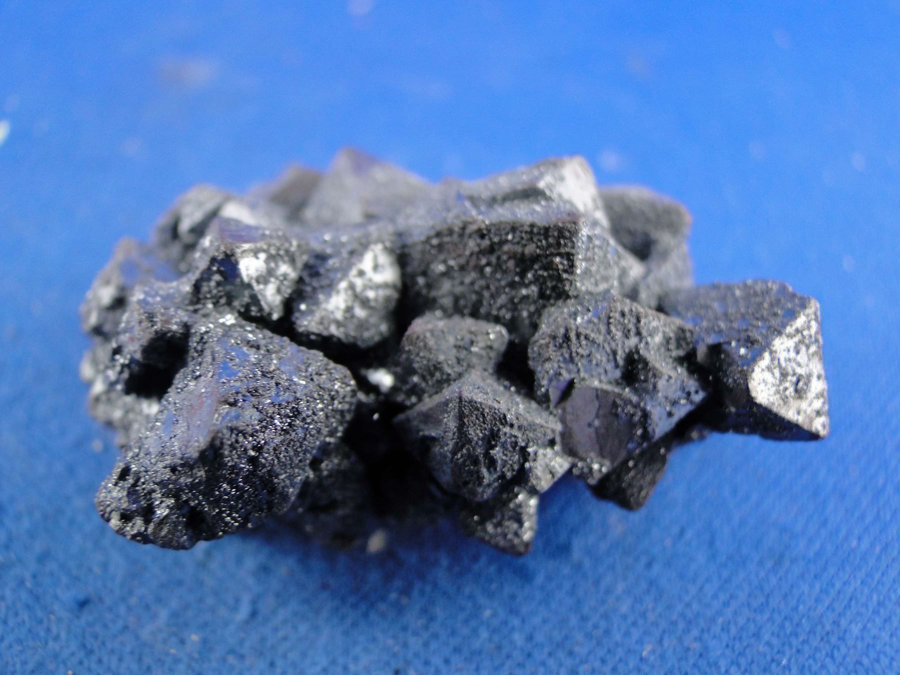 Mineralien & Heilsteine: Haematit psm Magnetit – Gebraucht aus Schinznach Bad von Demerald 4