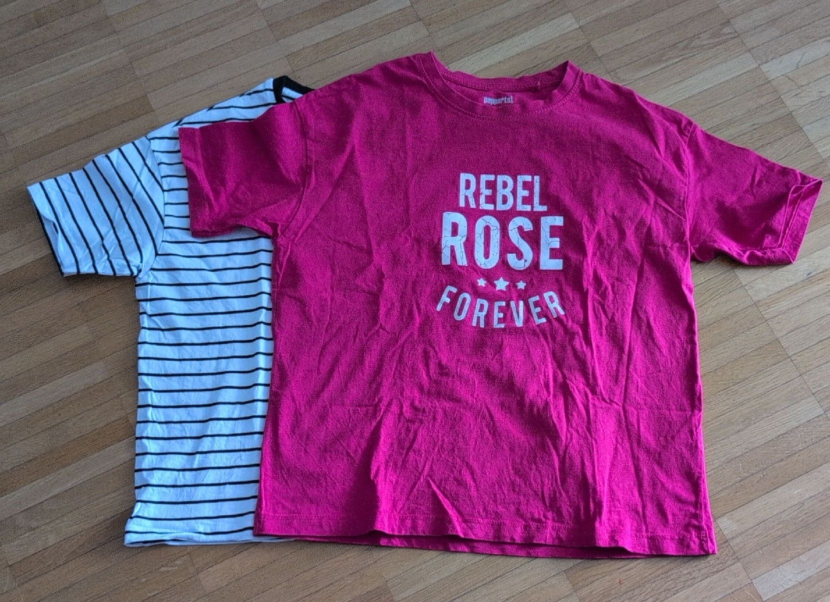 Lotti & Set di vestiti: 2 T-Shirts Grösse 158/164  – Nuovo (secondo la descrizione) da Schwerzenbach venduto da _charme_
