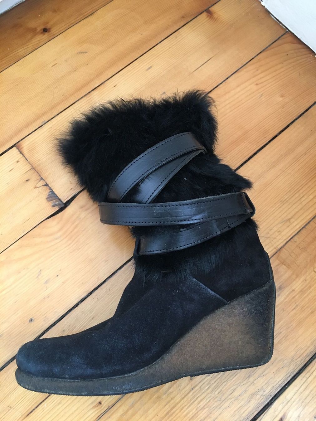 Scarpe da donna: Winter Boots – Usato da Zürich venduto da Chanelle07 2