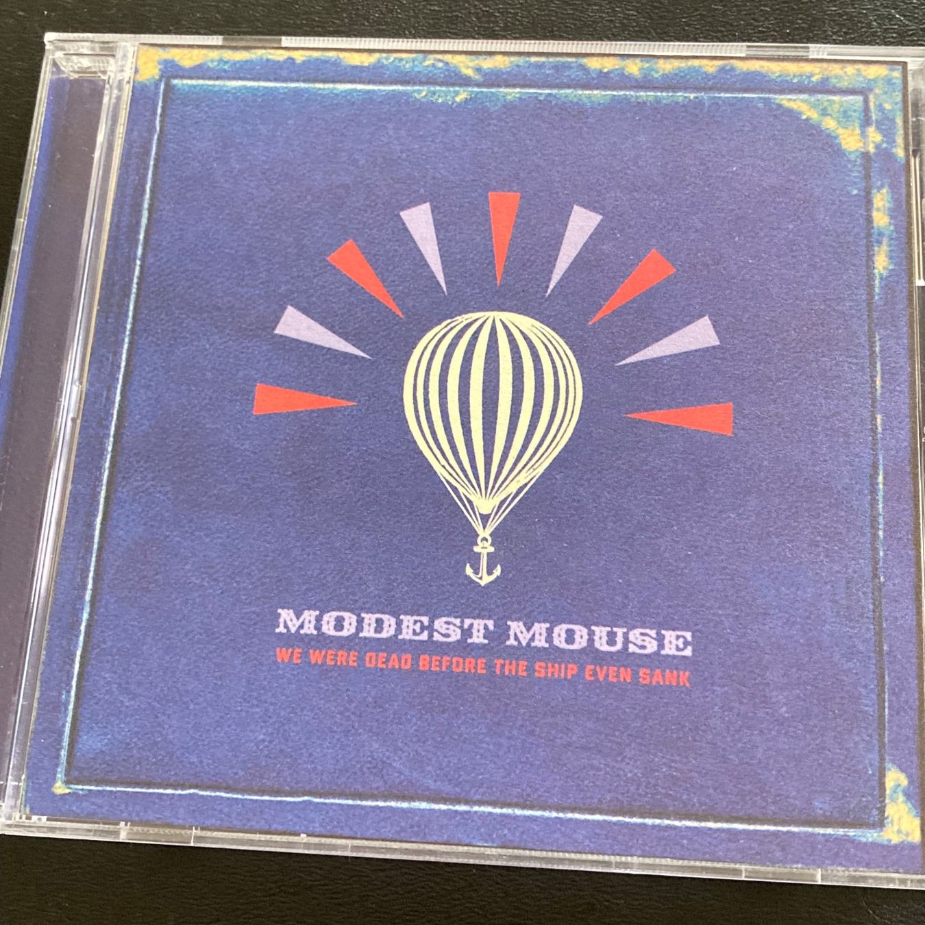 CD: Modest Mouse - We Were Dead Before The Ship Even Sank – Nuovo (secondo la descrizione) da Bern venduto da Ntsamina