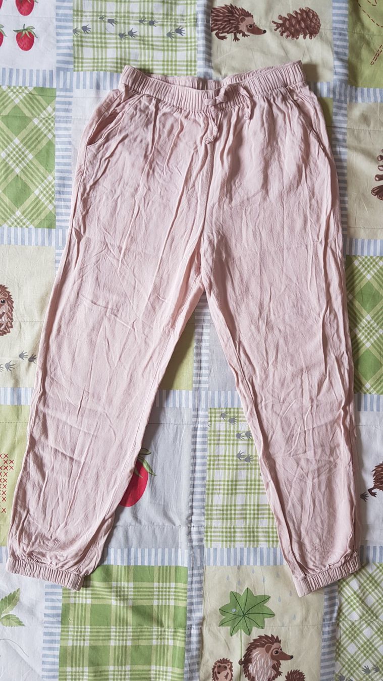 H&M Pantaloni: Sommerhose H&M Gr.134 – Usato da Luzern venduto da silvermoon12