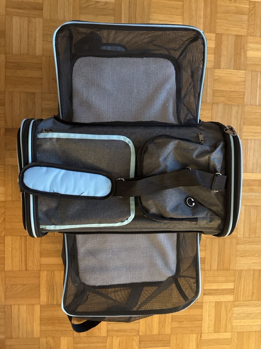 Borse: Expandable Soft Travel Crate Cat or Dog – Nuovo (secondo la descrizione) da Fällanden venduto da emilyeheim