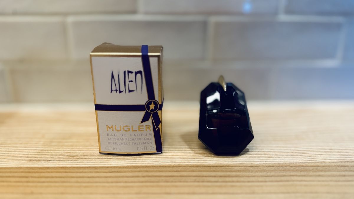 Mugler Profumi & Eau de Toilette: Alien Mugler, Eau de Parfum, 15 ml – Nuovo (secondo la descrizione) da olten venduto da miau14