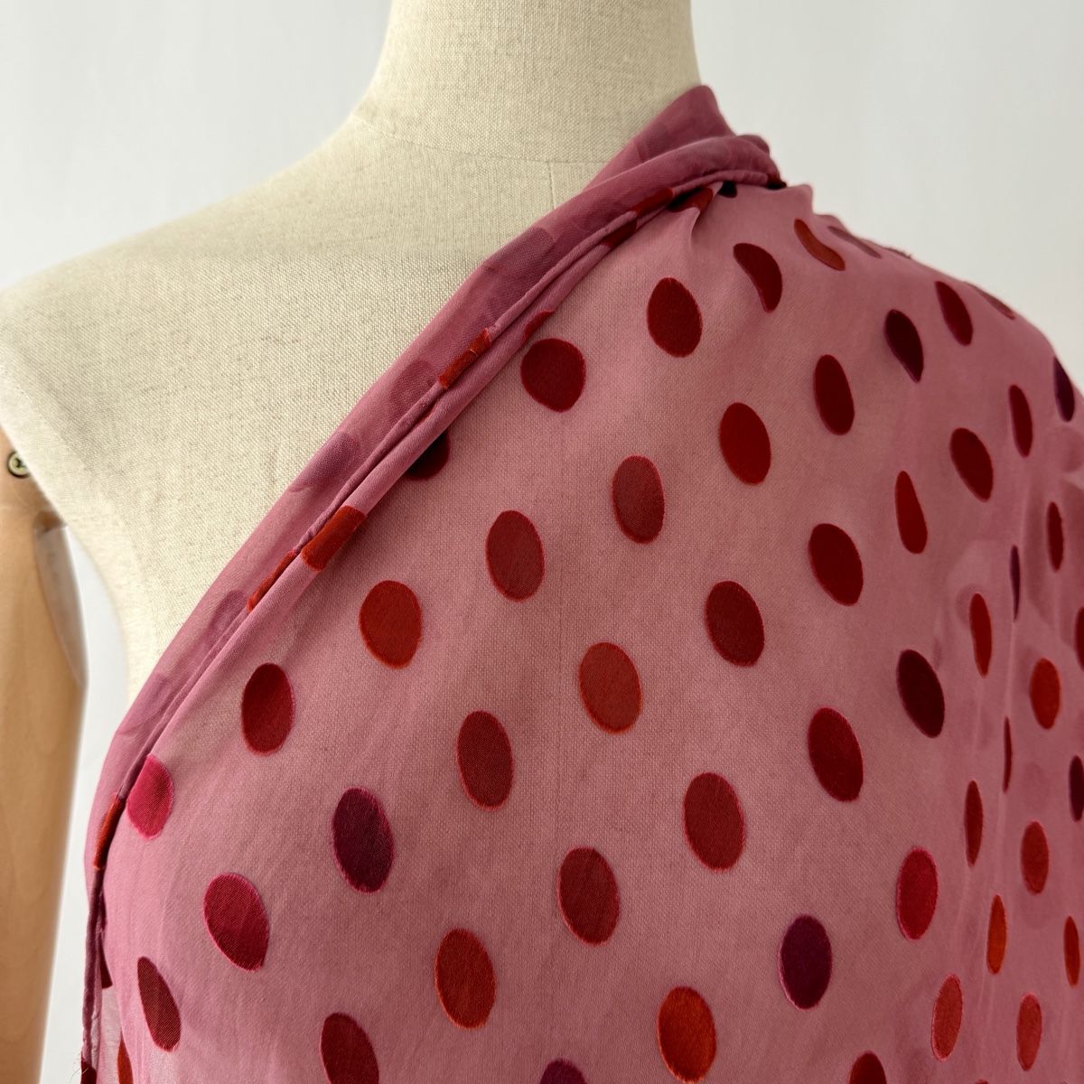 Foulard & Sciarpe: PRIVATSACHEN Cocon. Commerz Silk Scarf – Nuovo (secondo la descrizione) da Emmen venduto da Avviivva_Com2023 3