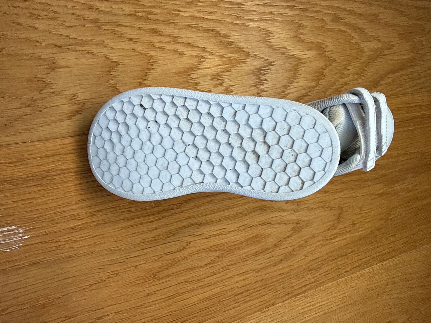 Adidas Schuhe für Jungen: Adidas Sneakers. Grösse 22 – Gebraucht aus Münchenbuchsee von sterbsli 3