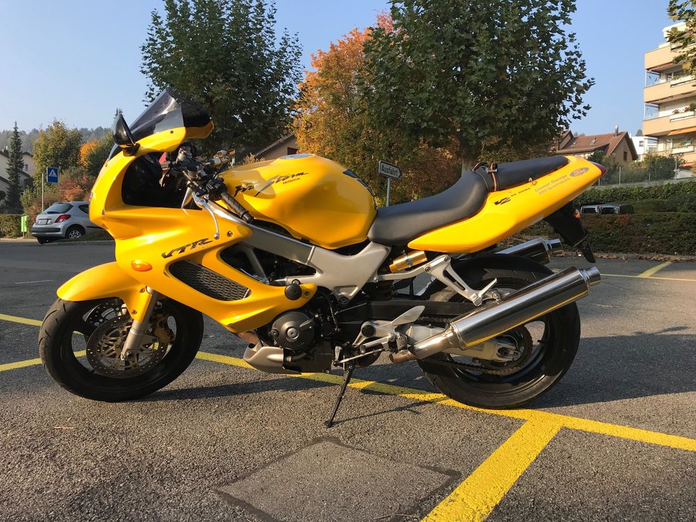 Honda VTR Firestorm | Kaufen auf Ricardo