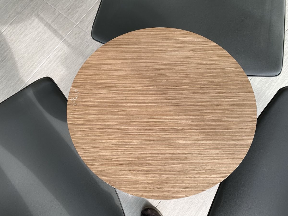 Set di tavolo e panche: Tisch und drei Stühle – Usato da Hägglingen venduto da Karin0802 8
