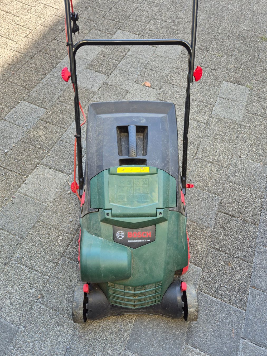 Bosch Attrezzi per la lavorazione del suolo: Bosch Universalverticut 1100 – Usato da Roggwil TG venduto da dangehrn