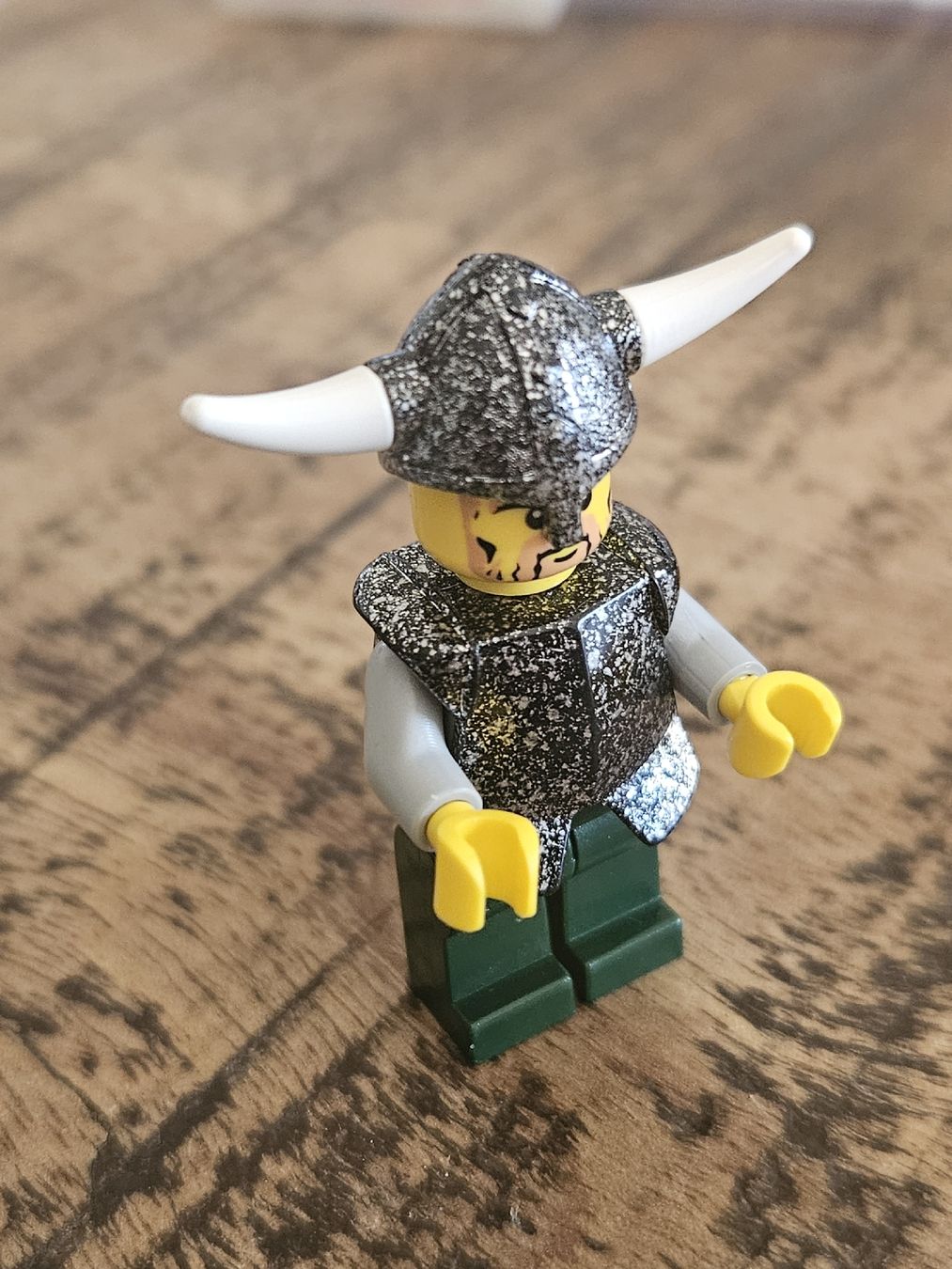 Lego Baukästen: lego figurine vikings vik010 Viking Warrior 4b – Gebraucht aus Confignon von Ecrofigs 2