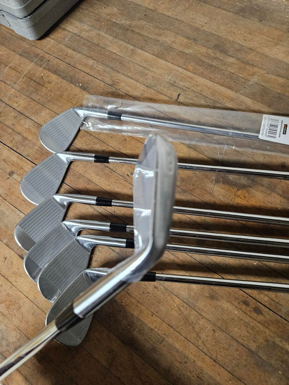 Mizuno Mazze & Set: MIZUNO Pro 241 LH NEU – Nuovo (secondo la descrizione) da Bern venduto da Turri007 3