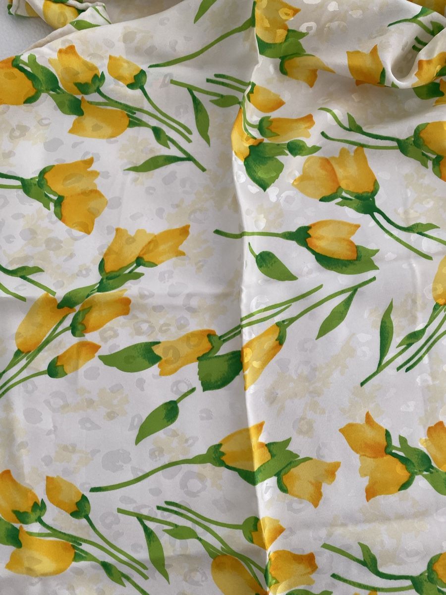 Foulard & Sciarpe: Seiden Schal 🌸 – Usato da Opfikon venduto da Luis144 7