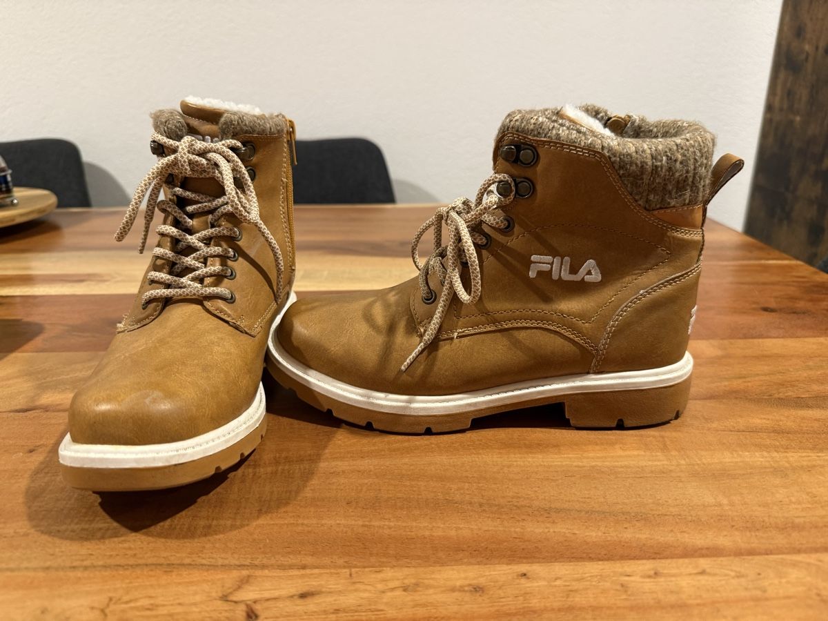 Fila Scarpe da donna: Schnürboots Fila – Usato da Says venduto da gra_7v9x