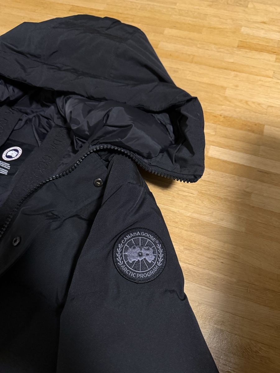 Canada Goose Vestes: Canada Goose Macmillan Black Label L – D'occasion à Allschwil par M6e63 1