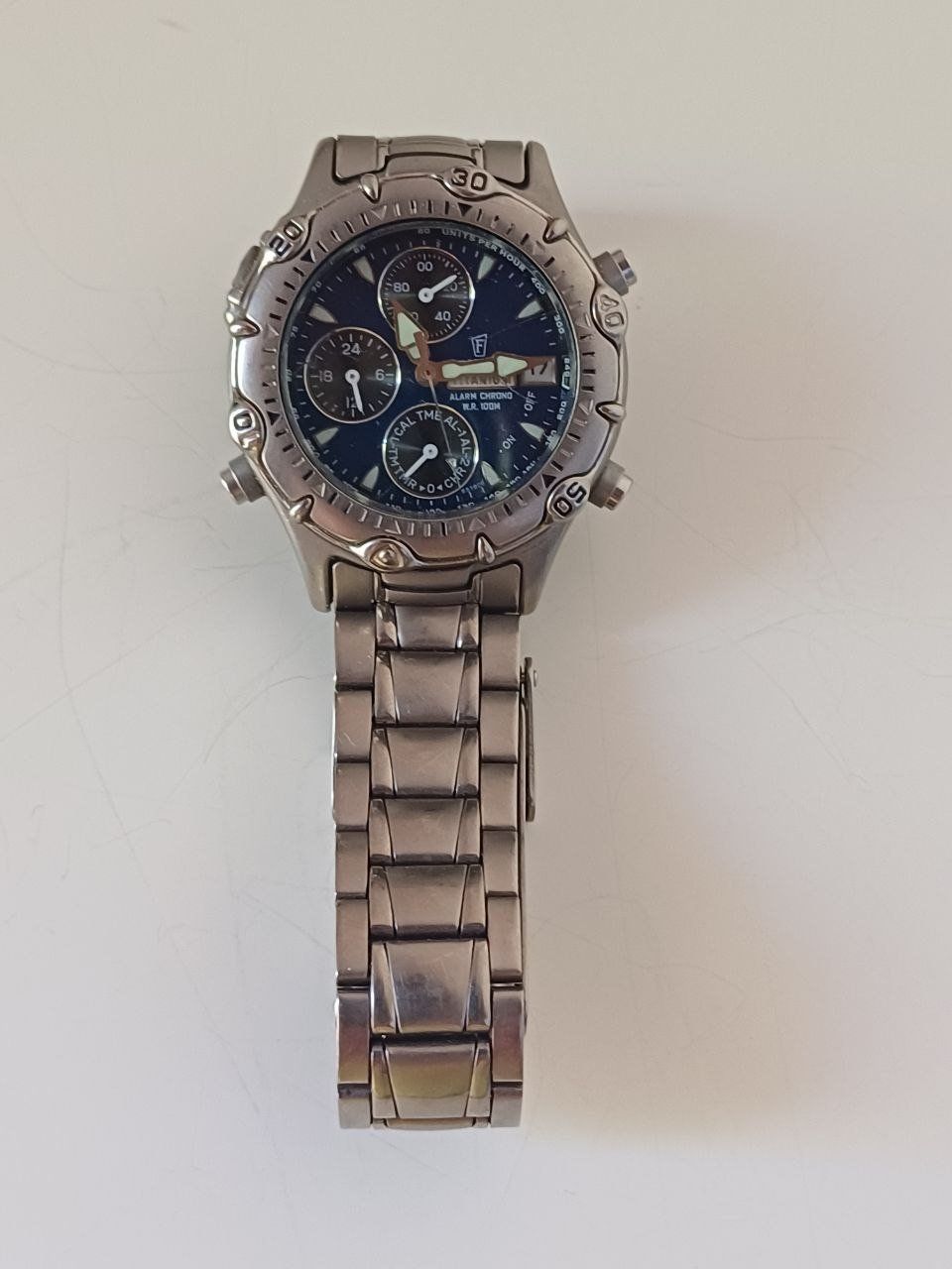 Festina Orologi: Festina Chronograph im Titangehäuse. – Usato da Bern venduto da Yunkom 1
