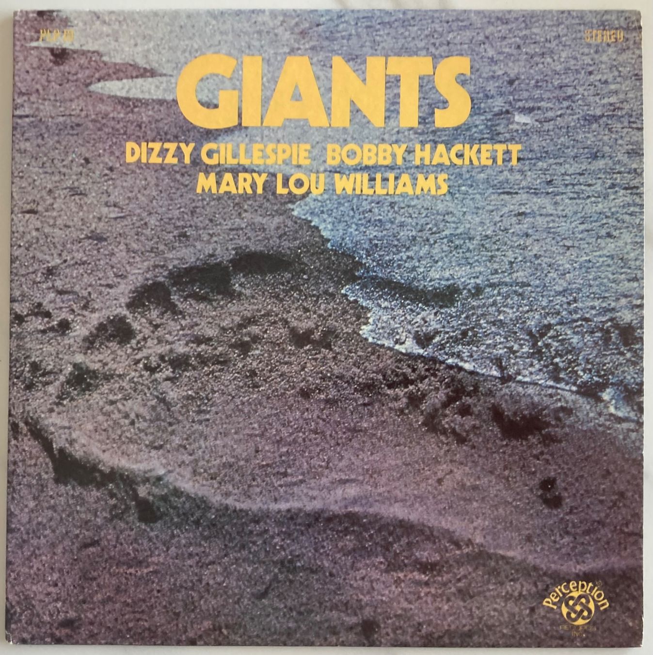 Dischi in vinile: DIZZY GILLESPIE, BOBBY HACKETT, MARY LOU WILLIAMS.. - GIANTS – Usato da Poliez-Pittet venduto da Newtown-Records