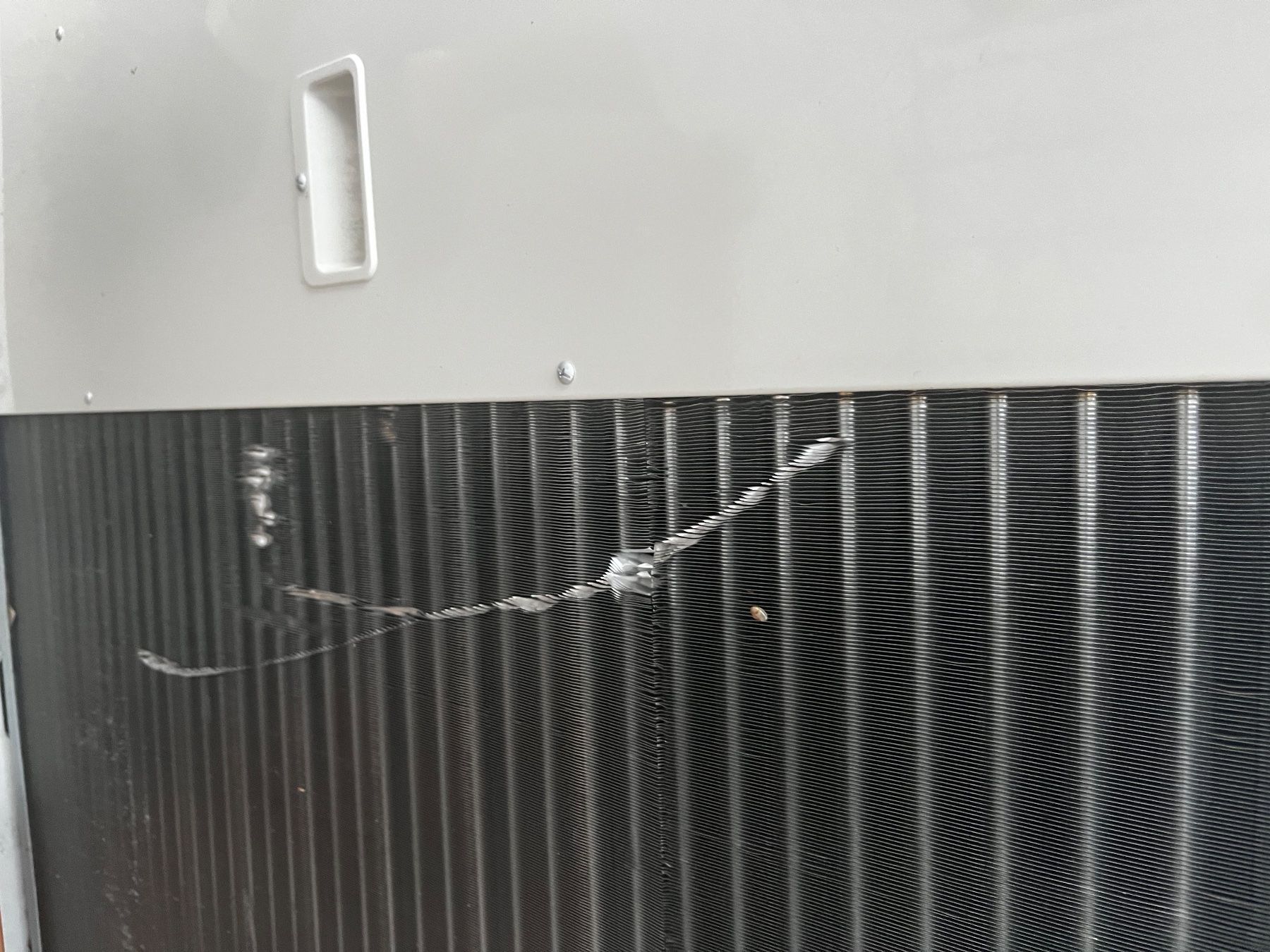 Radiatori: Wärmepumpe Ausseneinheit Panasonic – Usato da Rorbas venduto da emm_6r2j 2