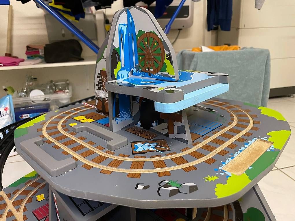 Giocattoli: Hape Riesige Bergmine - Brio kompatibel – Usato da Rain venduto da Murmi3 3
