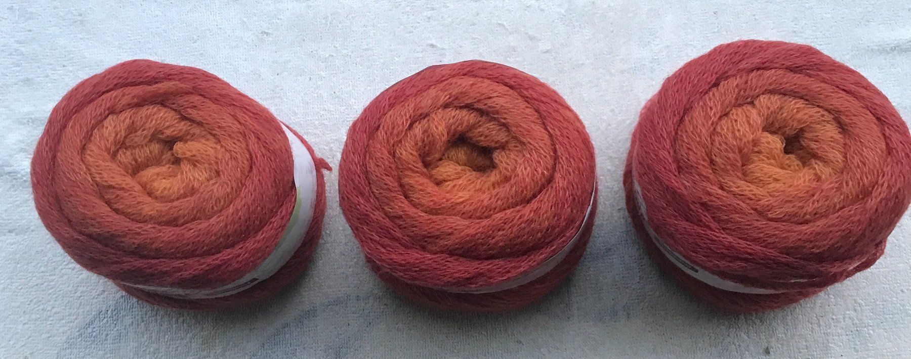 Wolle: WOLLE HUGS CLOUD NEU – Neu (gemäss Beschreibung) aus Ostermundigen von Wyatt-Earp 1
