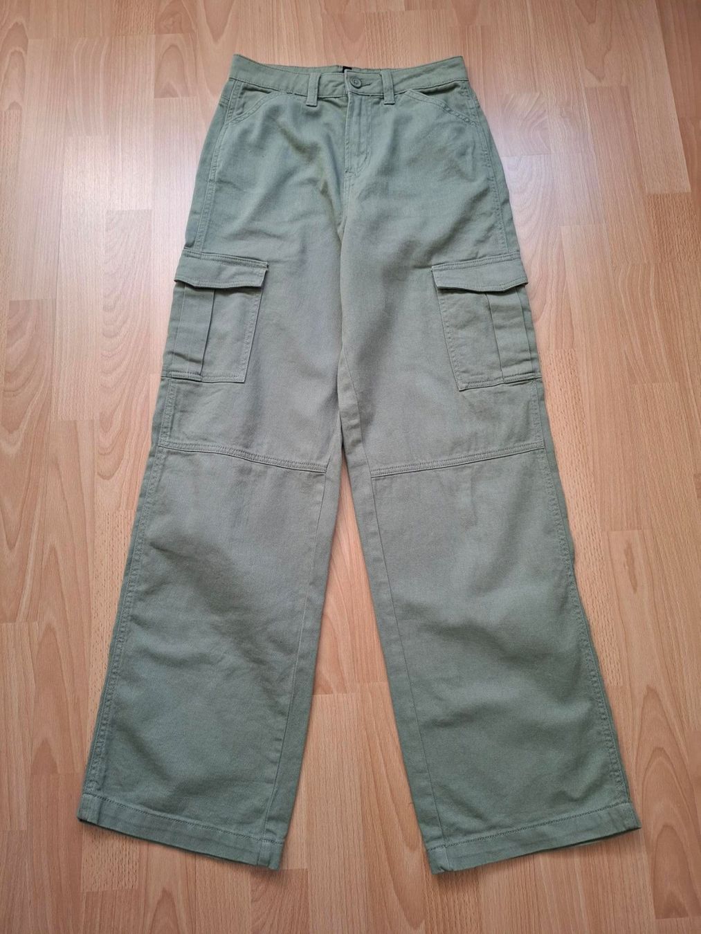 Pantaloni: pantalon t. 34 – Usato da Porrentruy venduto da Piquetix