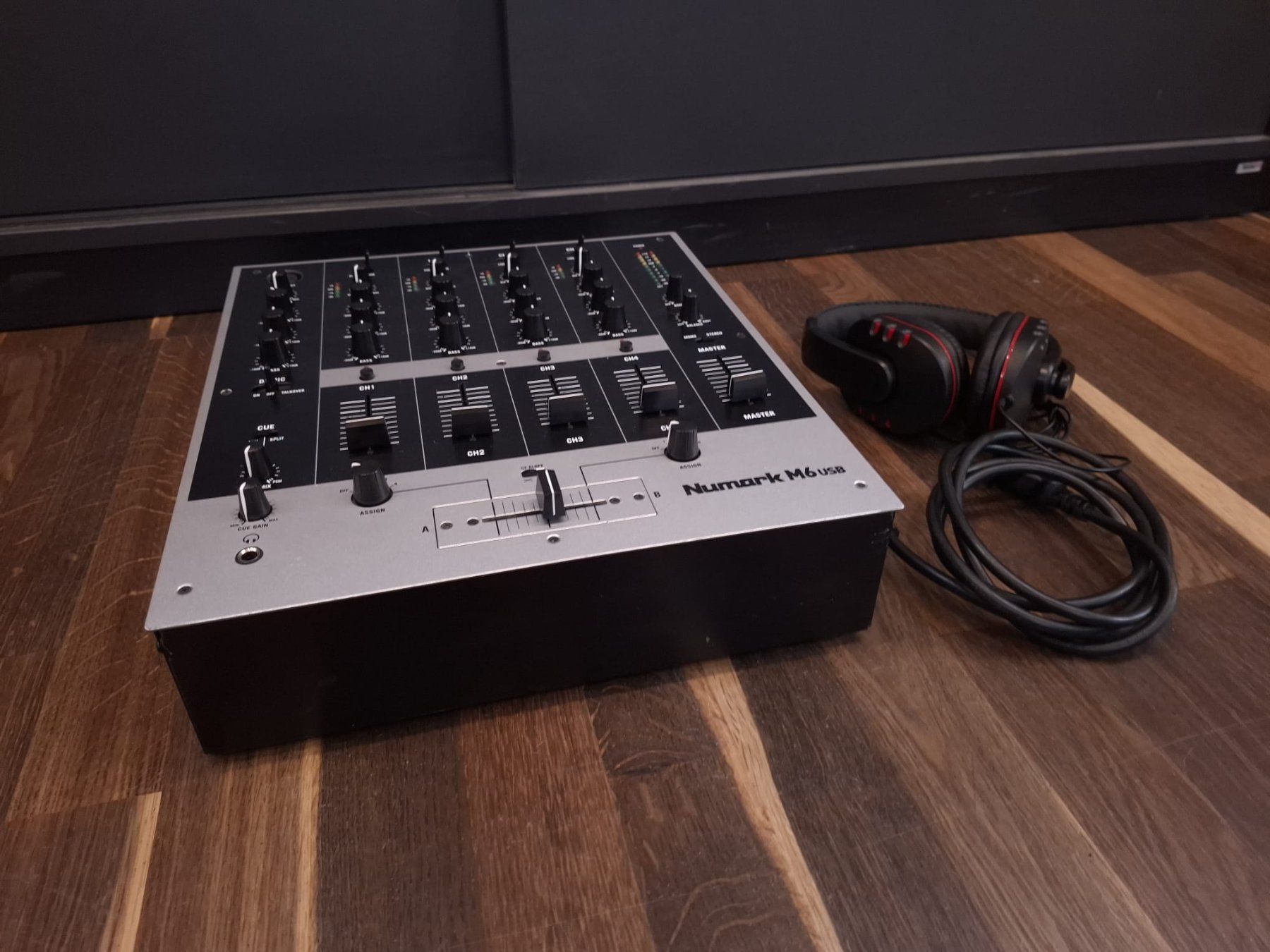 Numark Mischpulte: Numark Full DJ Set (M6-USB/NDX-400) – Gebraucht aus Effretikon von lichtundmusik_GmbH 3