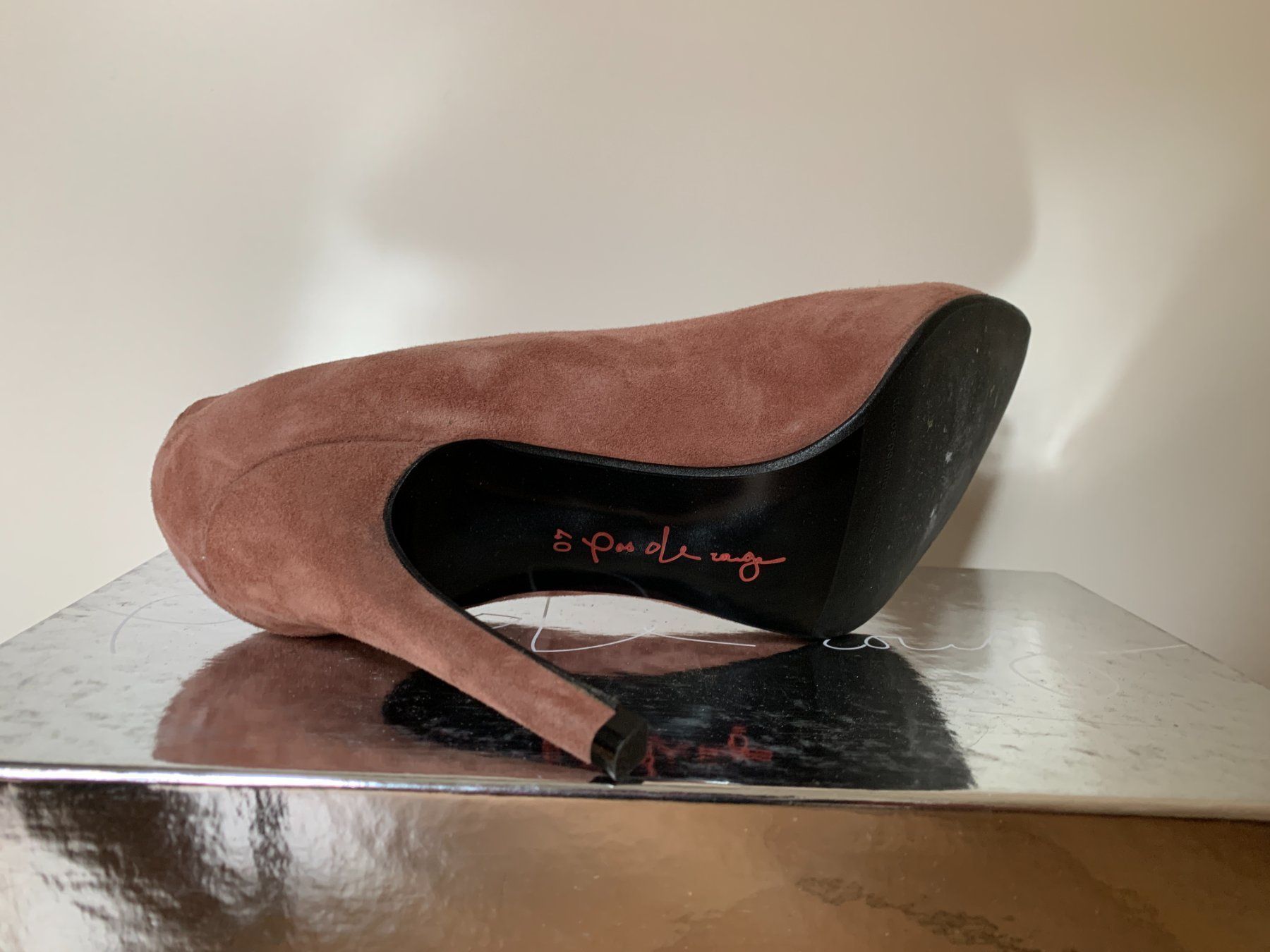 Damenschuhe: PAS DE ROUGE - Wildleder Pumps altrosa 40 – Gebraucht aus Zürich von Diazaio 3