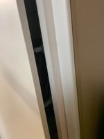 Weisser Hochschrank mit Türen – 60 x 202 cm