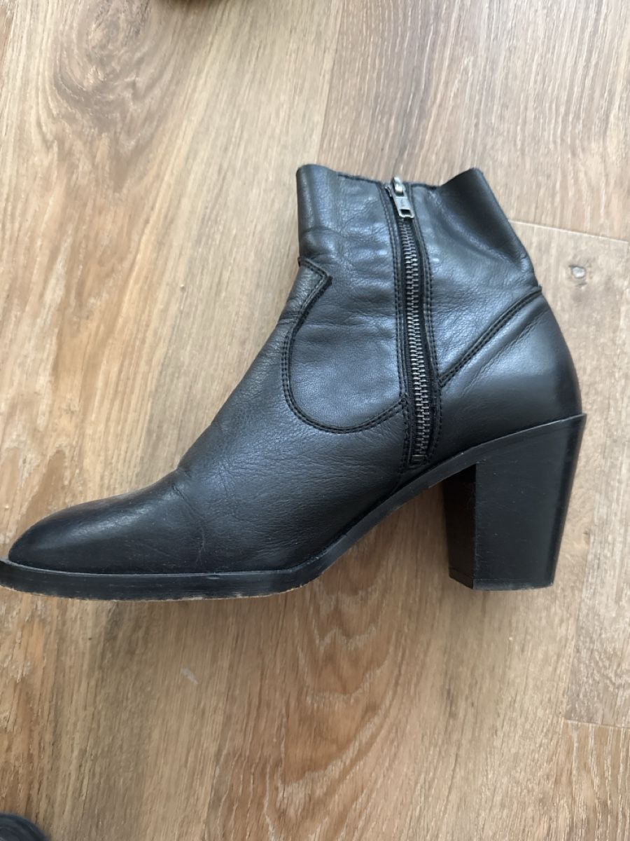 Vagabond Scarpe da donna: Vagabond Leder Stiefelette Gr. 41 – Usato da Nidau venduto da Preloved_Nidau 2