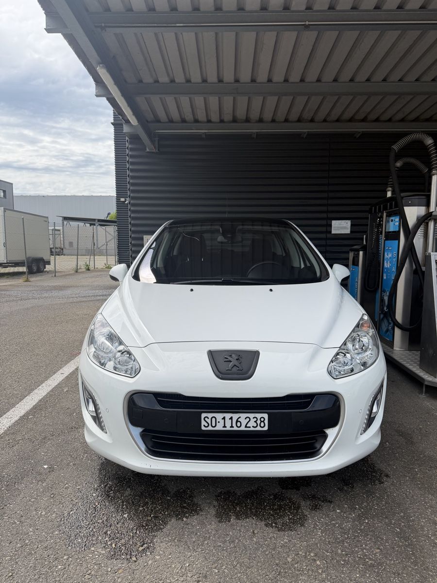 Peugeot Autos: Peugeot 308 2011 – Gebraucht aus Kappel SO von ron_xy69