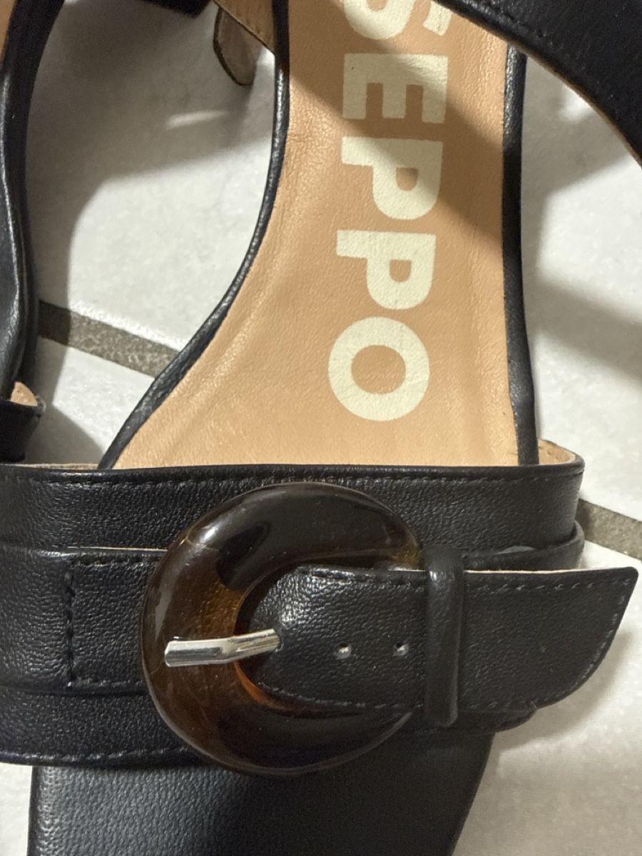 Scarpe da donna: Gioseppo Black Leather Sandals, EU 39 - Summer Ready! – Usato da Effretikon venduto da lio_gjr8 2