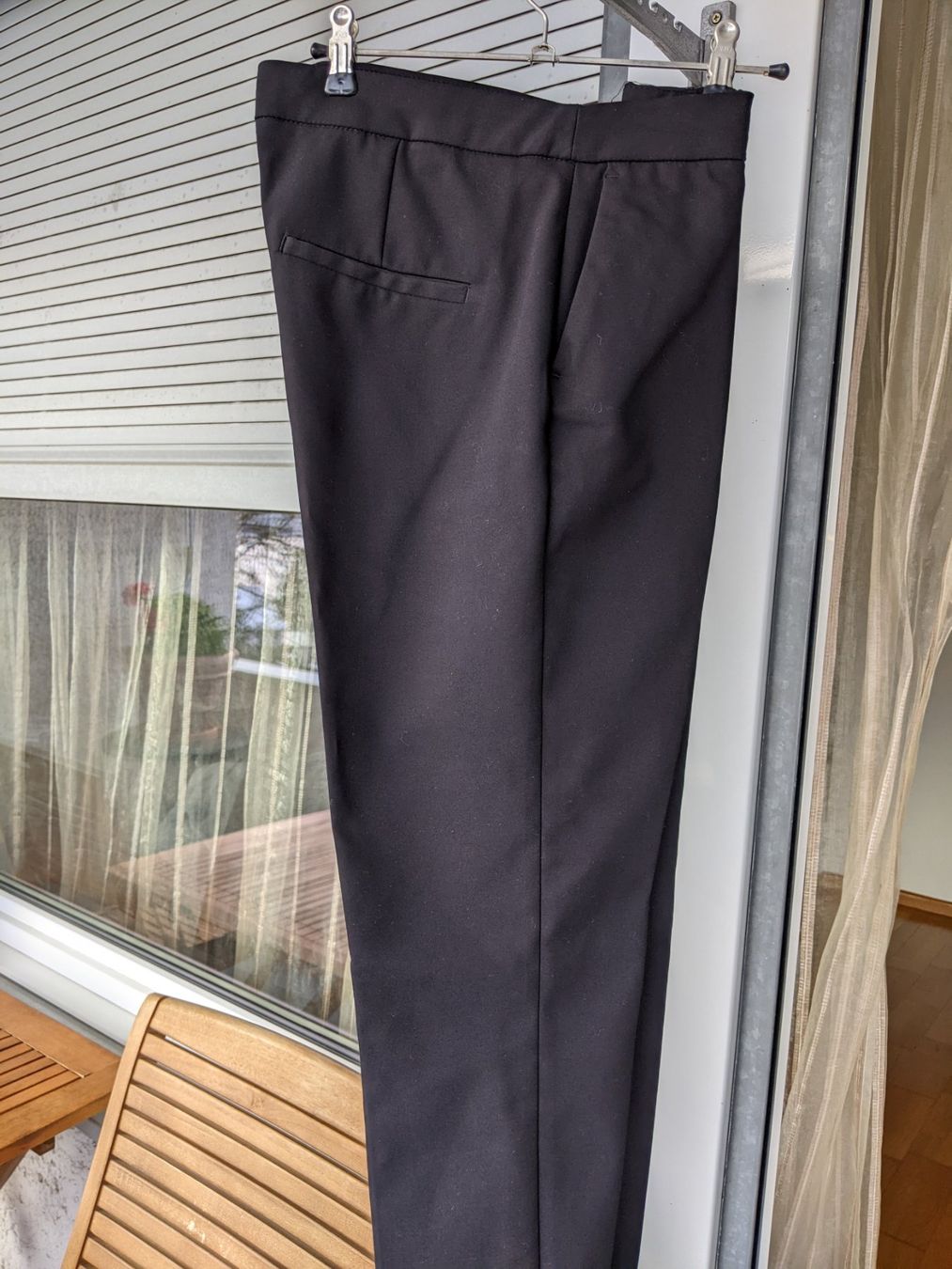 Zara Hosen: Anzugshose (42, Zara) – Neu (gemäss Beschreibung) aus Herrliberg von Aprelic