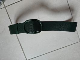 Eleganter, tannengrüner Ledergürtel - Handgemacht / NEU