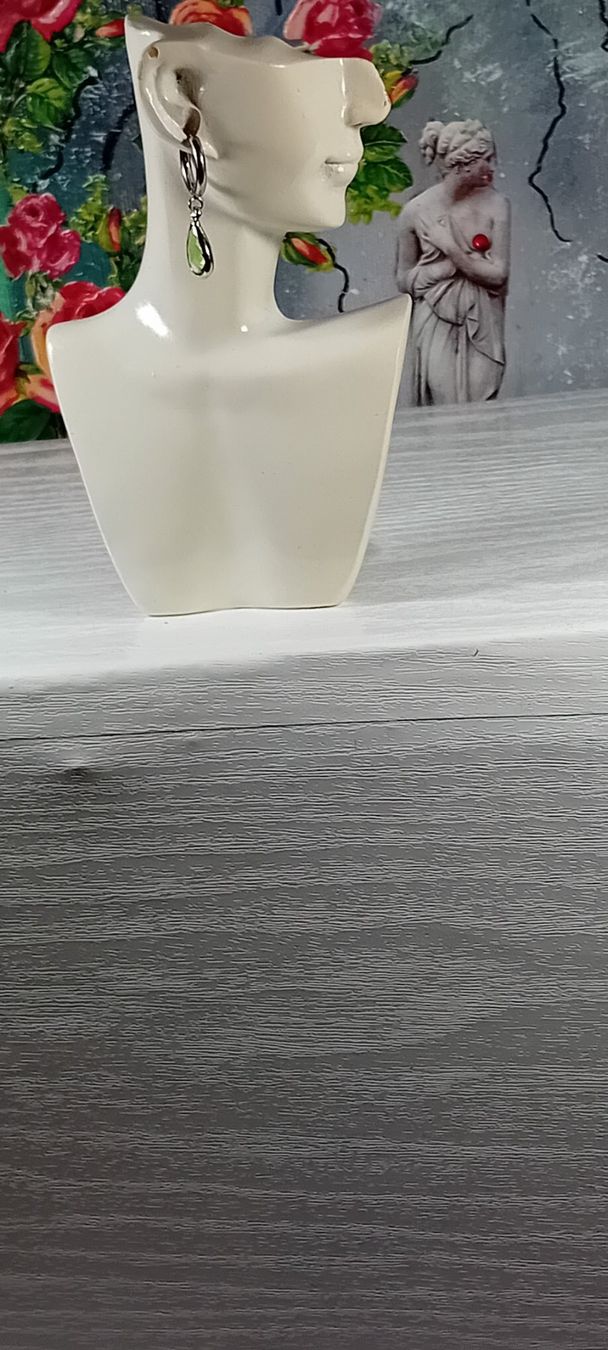Ohrringe & -stecker: ohrring edelsthal,,,,mit modeschmuck,,,glanzig – Neu (gemäss Beschreibung) aus Basel von bij_5hqd 1