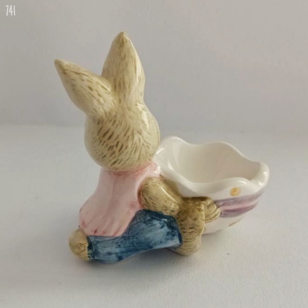 Altre Stoviglie: Eierbecher Hase von Kung Shin Co. – Usato da Dietikon venduto da Magi2 2