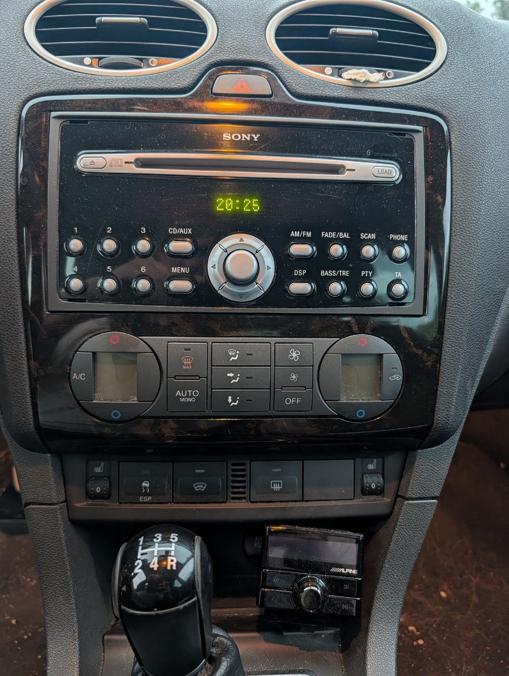 Ford Automobili: Ford Focus  Klima  Sitzheizung aus 1.Hand – Usato da Bad Zurzach venduto da zwe_zt7w 3