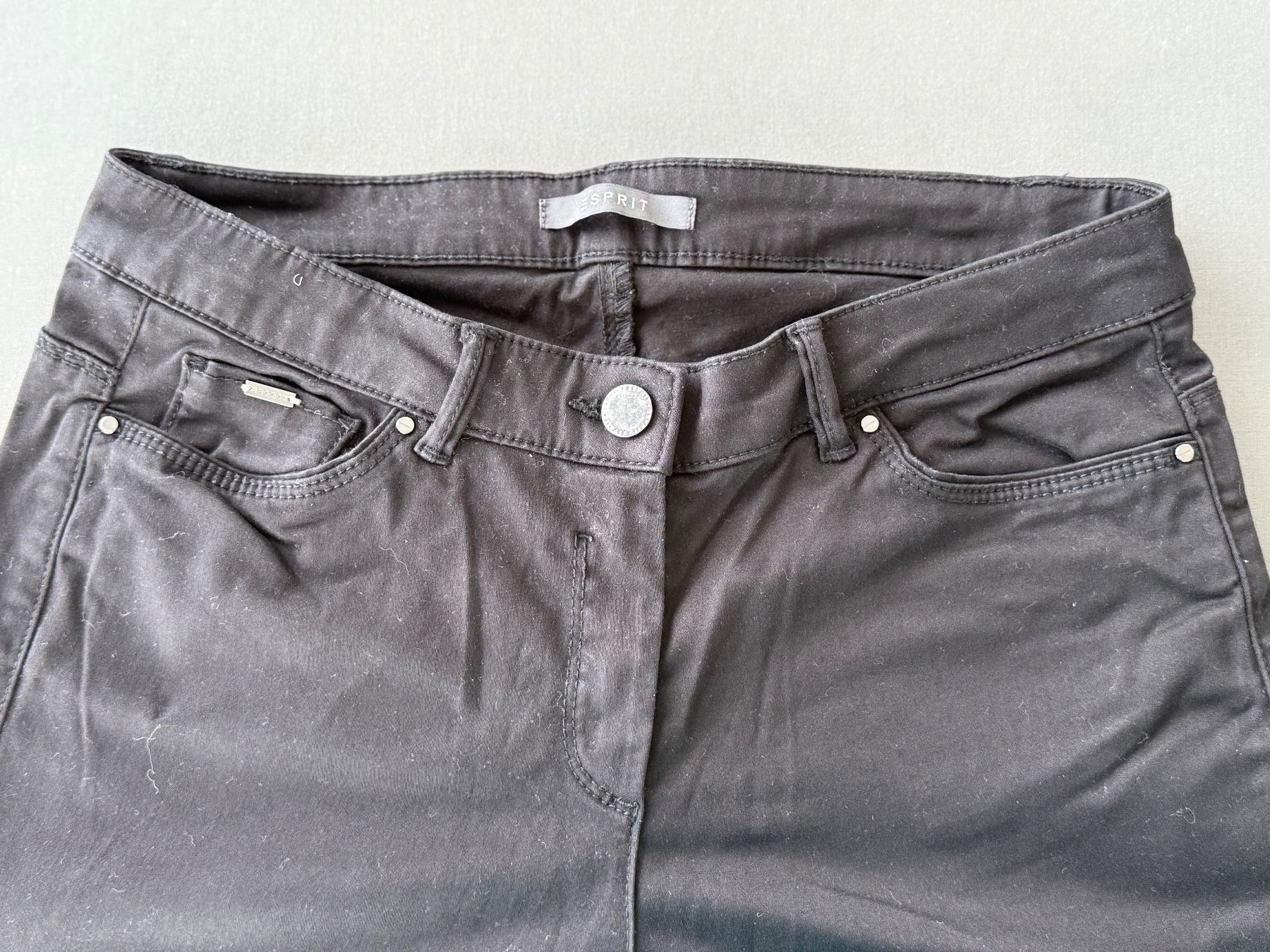 Esprit Pantaloni: Stoffhose schwarz – Usato da Dietikon venduto da huscheli85 2