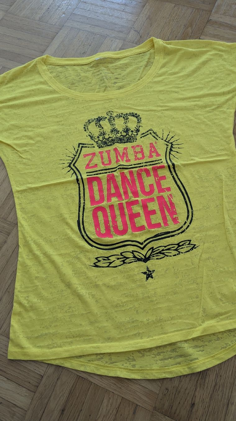 T-shirt: Zumba T-shirt – Usato da Zürich venduto da Stonejewelry 2