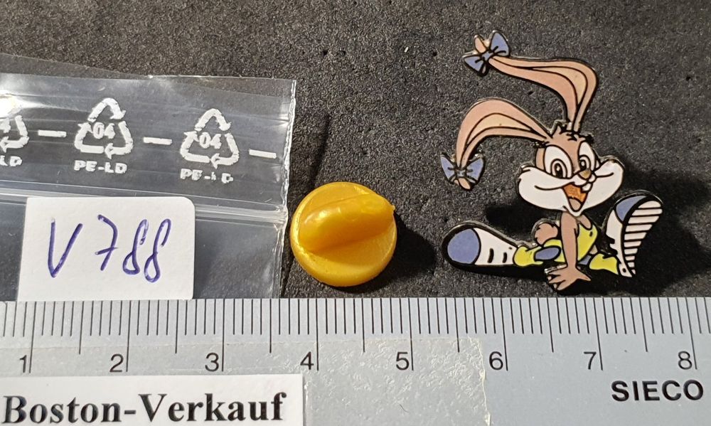 V788 - Pin Tiny Toons Babs Bunny (Gebraucht) in Reinach BL für CHF 3 ...