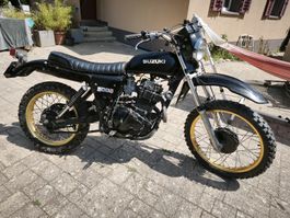 Suzuki DR500