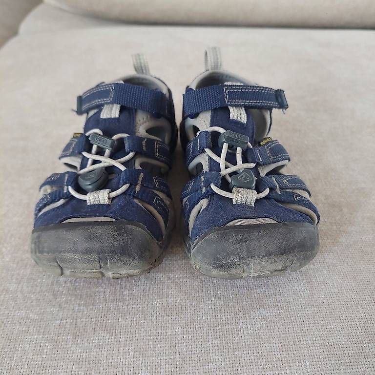 Keen Schuhe für Jungen: Keen Kindersandalen – Gebraucht aus Winterthur von Madamme-Rex 1