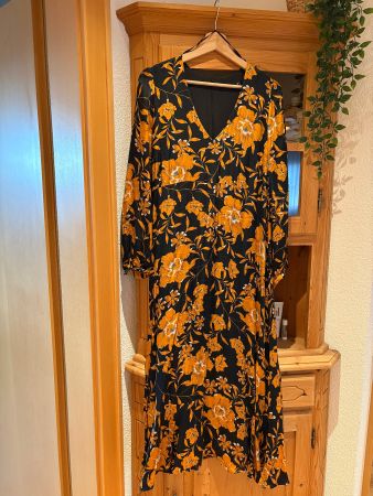 Hallhuber Kleid Damen Gr. 40 mit Seidenanteil