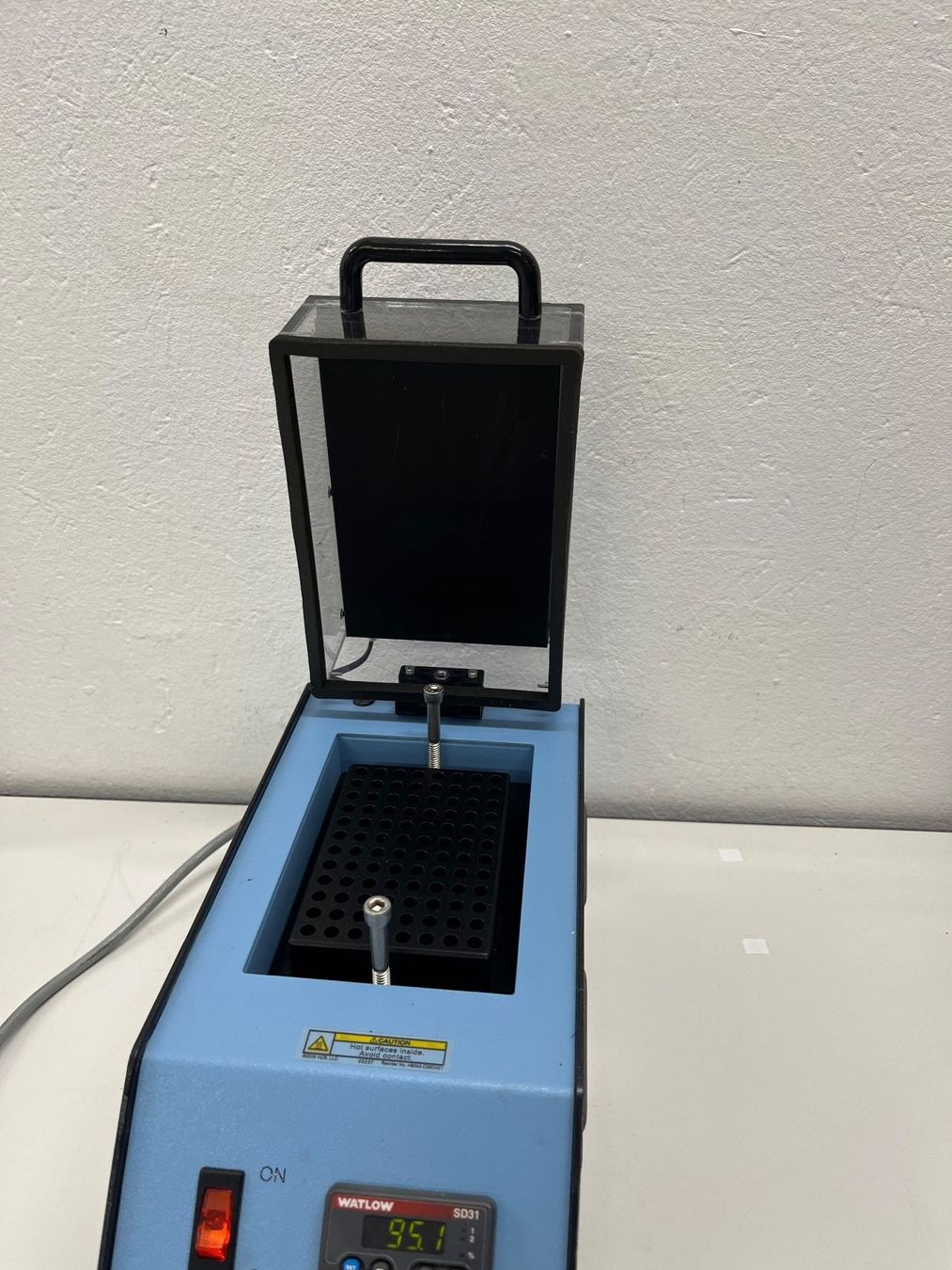 Accessori da laboratorio: SciGene Hybex Microsample Inkubator – Usato da Niederdorf venduto da LeptonAG_Labor 2