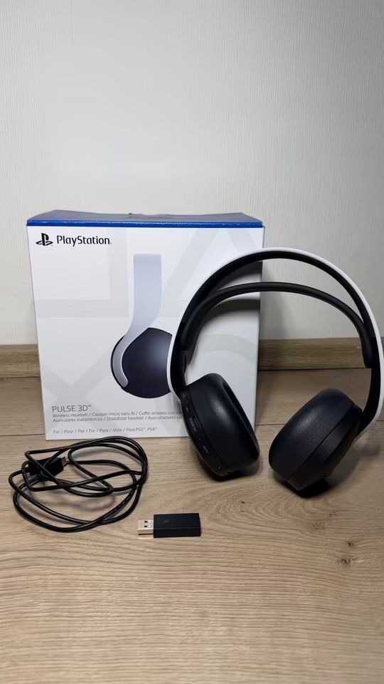 Sony Console: Ps5 Digital Slim mit Headset und Ladestation für Controller – Usato da Ehrikon venduto da brugger108 3
