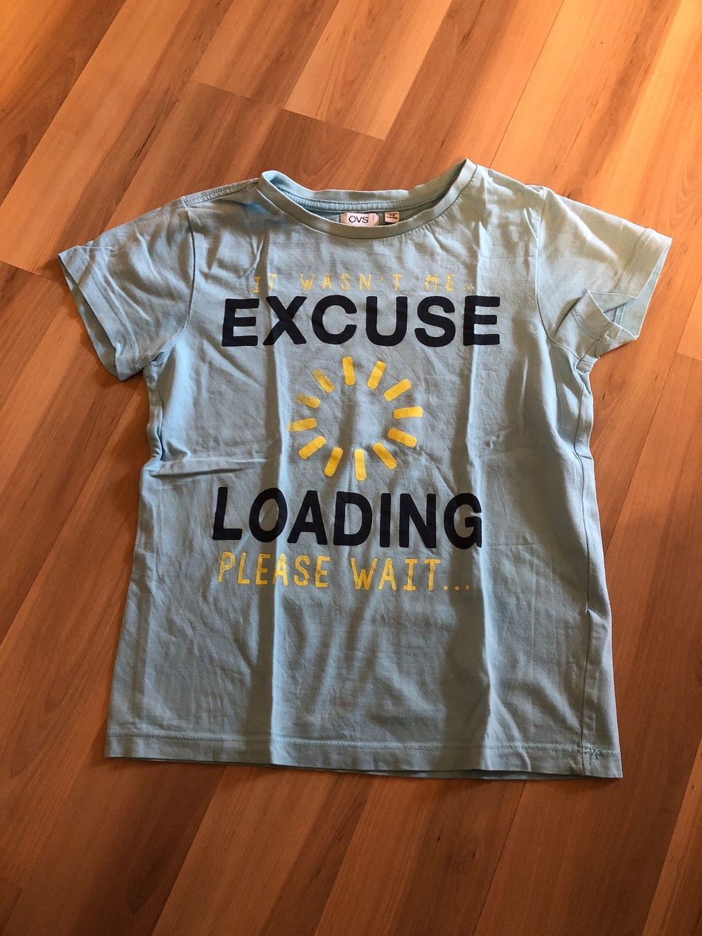 Camicie, T-shirt & Polo: Cooles T-Shirt, hellblau, Grösse 128 – Usato da Vilters venduto da san_2t9g