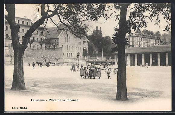 Cartoline postali: AK Lausanne, Place de la Riponne – Usato da Berlin venduto da bartko-reher