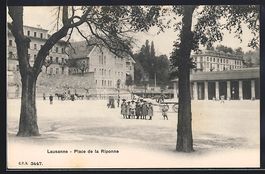 AK Lausanne, Place de la Riponne