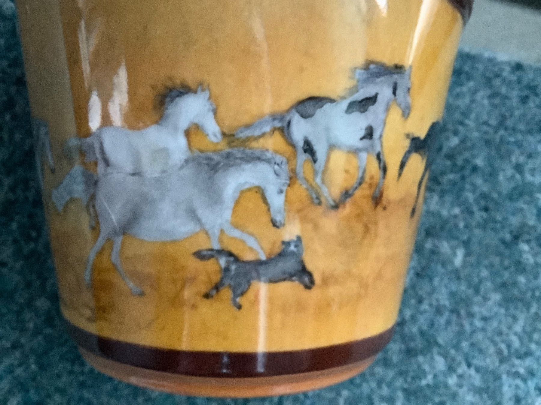 Tutte le decorazioni: CACHE-POT - Motif « chevaux « - Non ébréché – Usato da Le Lignon venduto da Gwen77 8